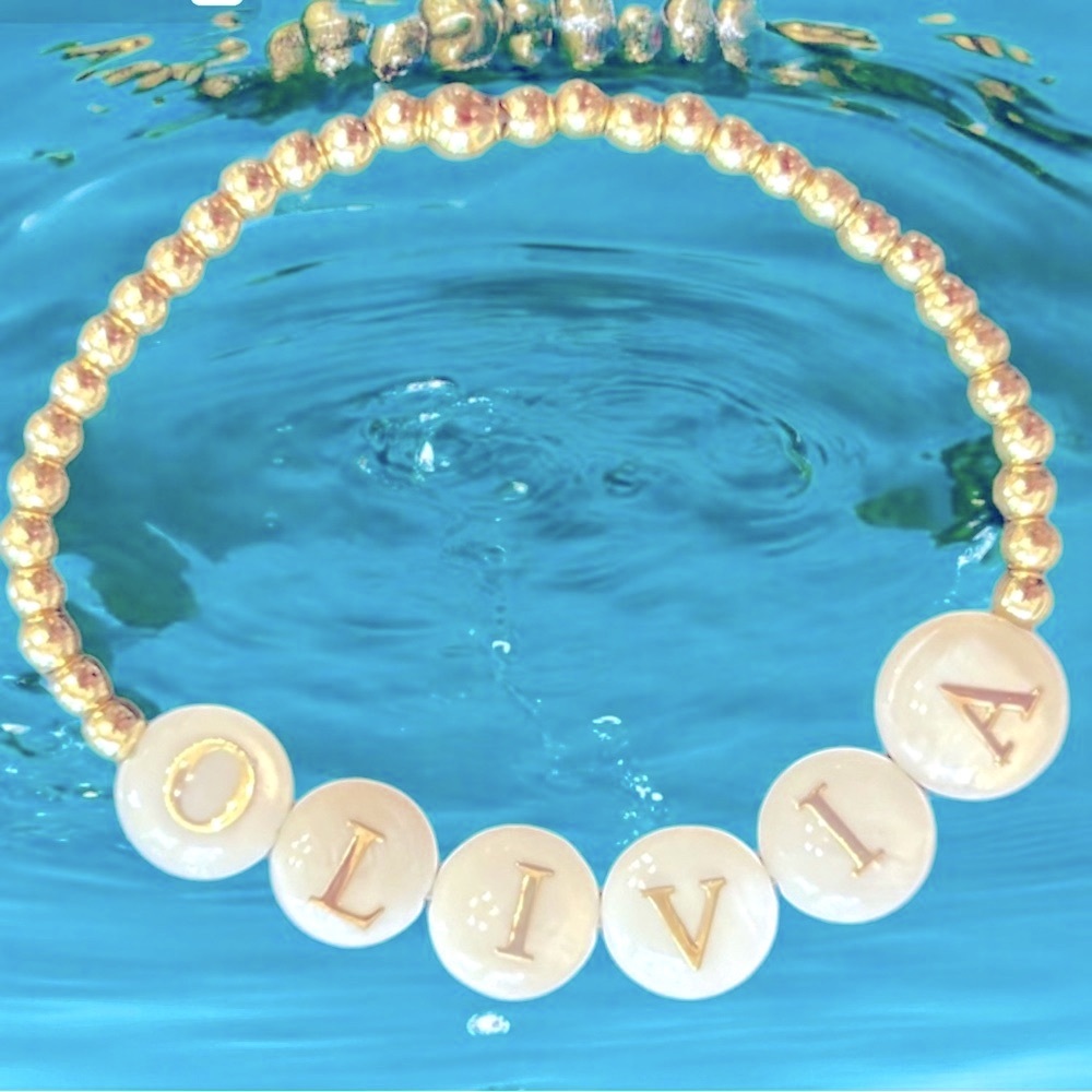 Baby child name bracelet gold beads stretch, customize, Mother of Pearl letters